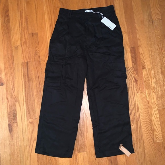NWT Reformation Straight Leg Cargo Pants - Picture 4 of 4